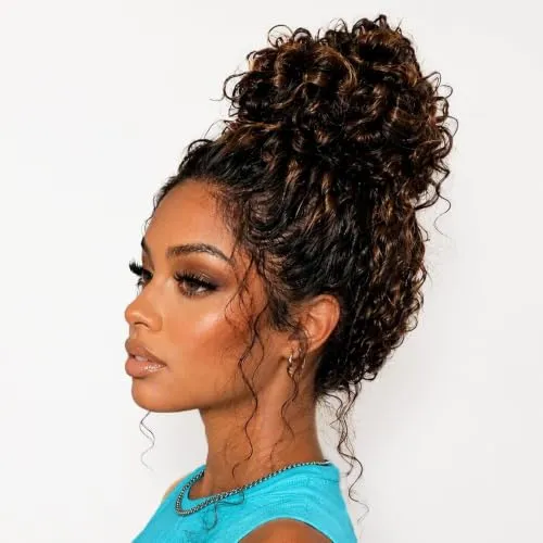 Water Wave Invisi Strap 360 Lace Front Wig Human Hair Honey Blonde Highlight Ombre 360 HD Lace Frontal Wig Glueless Human Hair with Drawstring Pre Plucked Pre Bleached 200 Density 32 Inch
